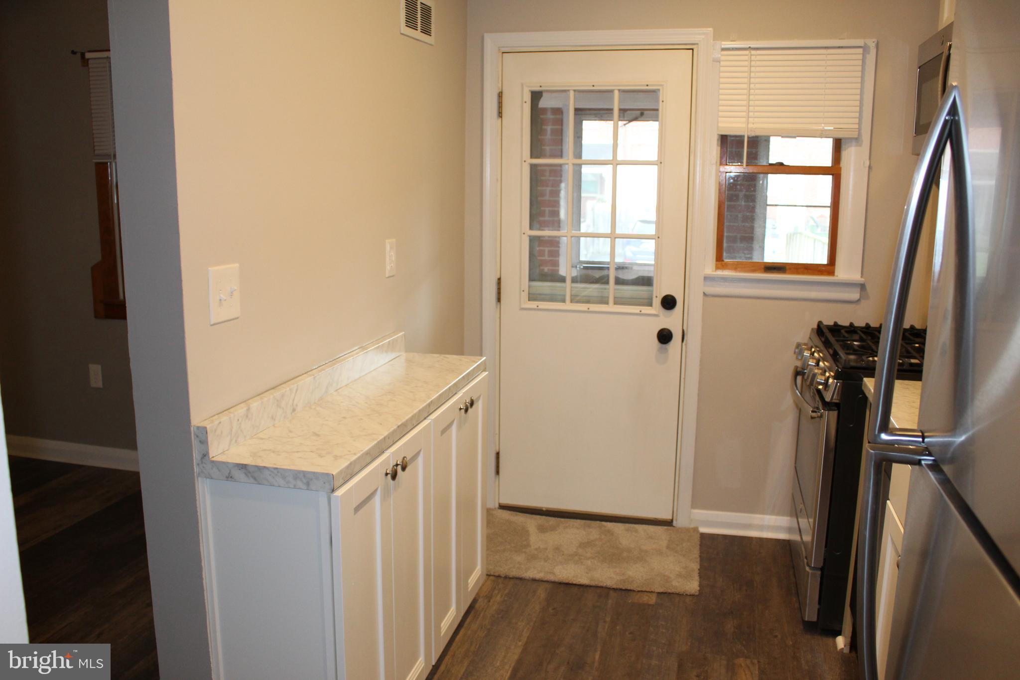 STANBROOK - Residential Lease