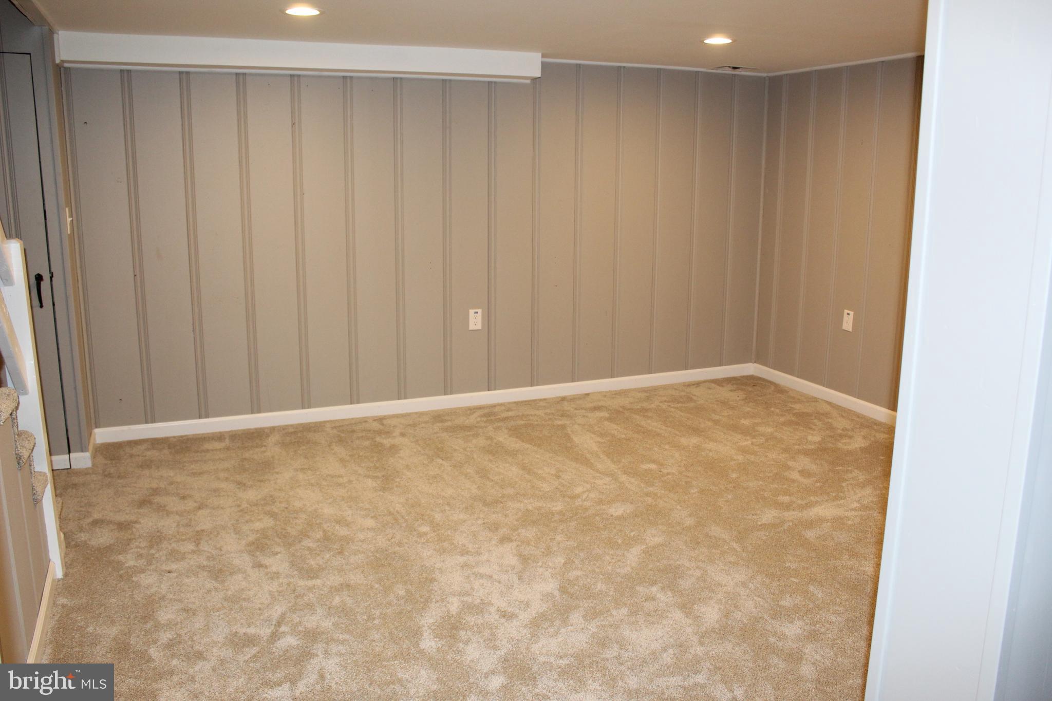 STANBROOK - Residential Lease