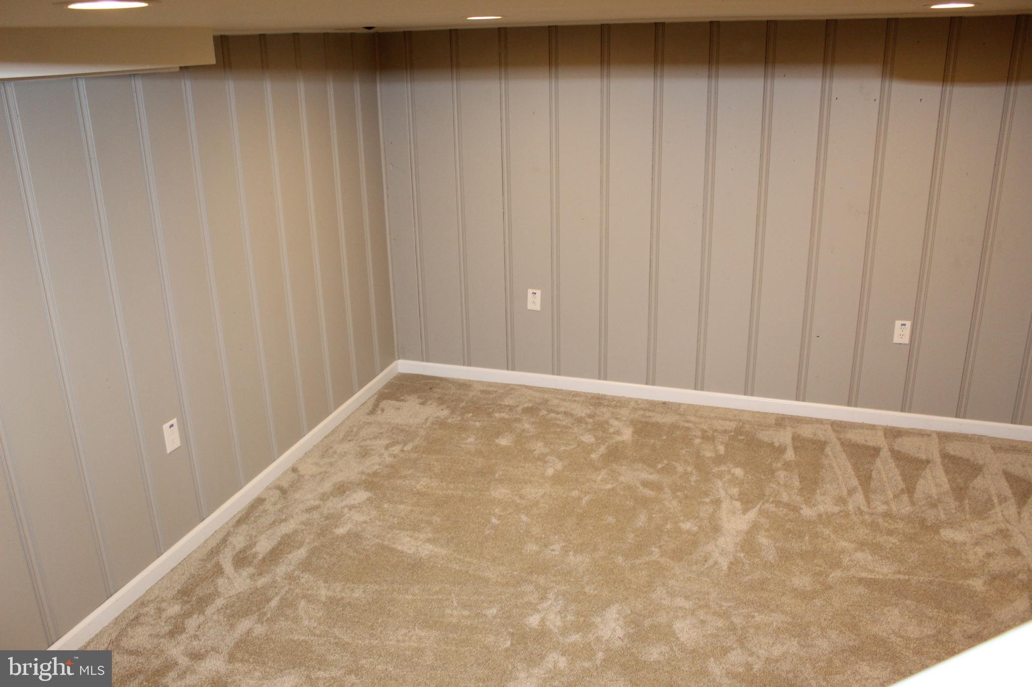 STANBROOK - Residential Lease