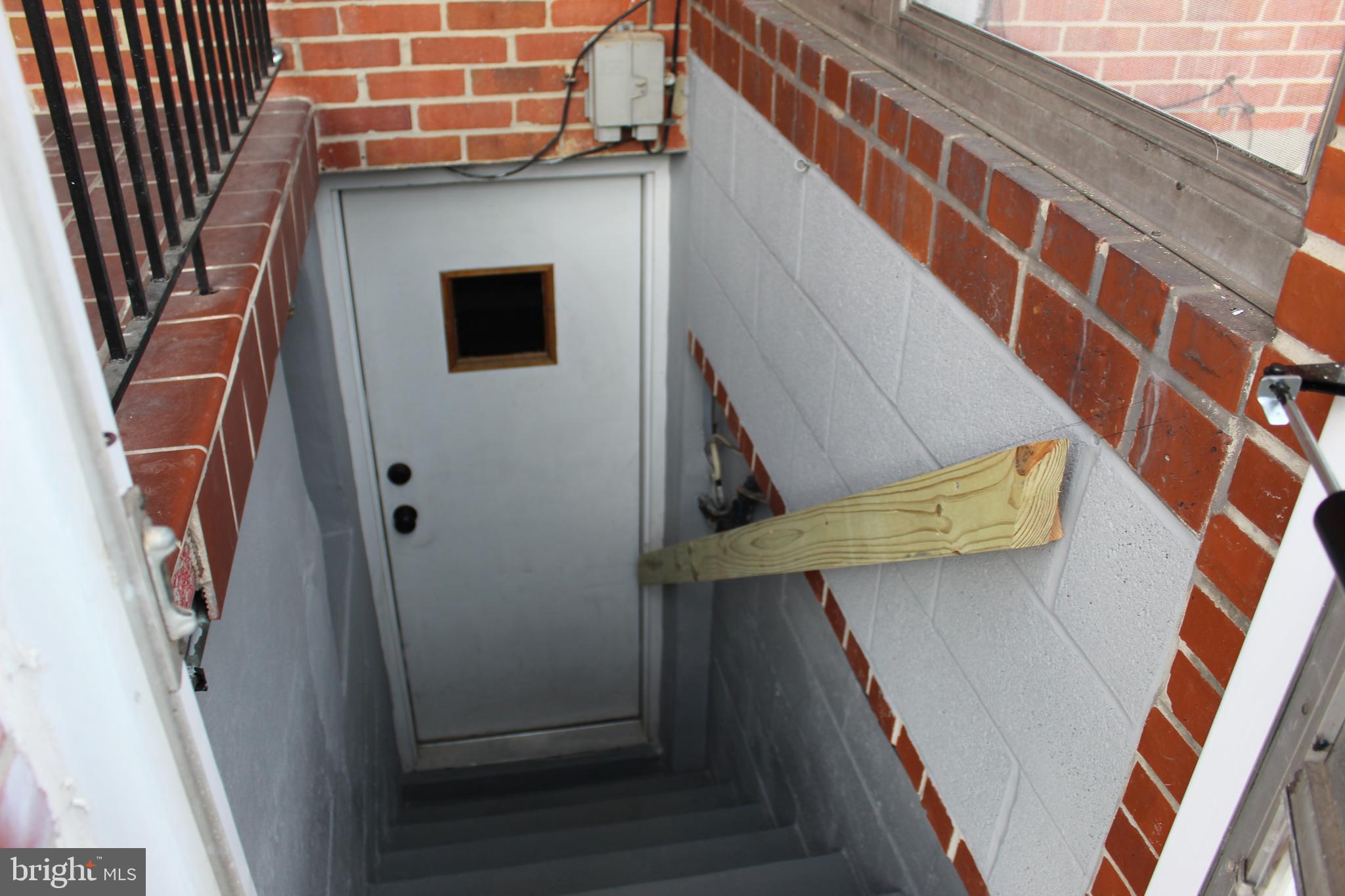 STANBROOK - Residential Lease