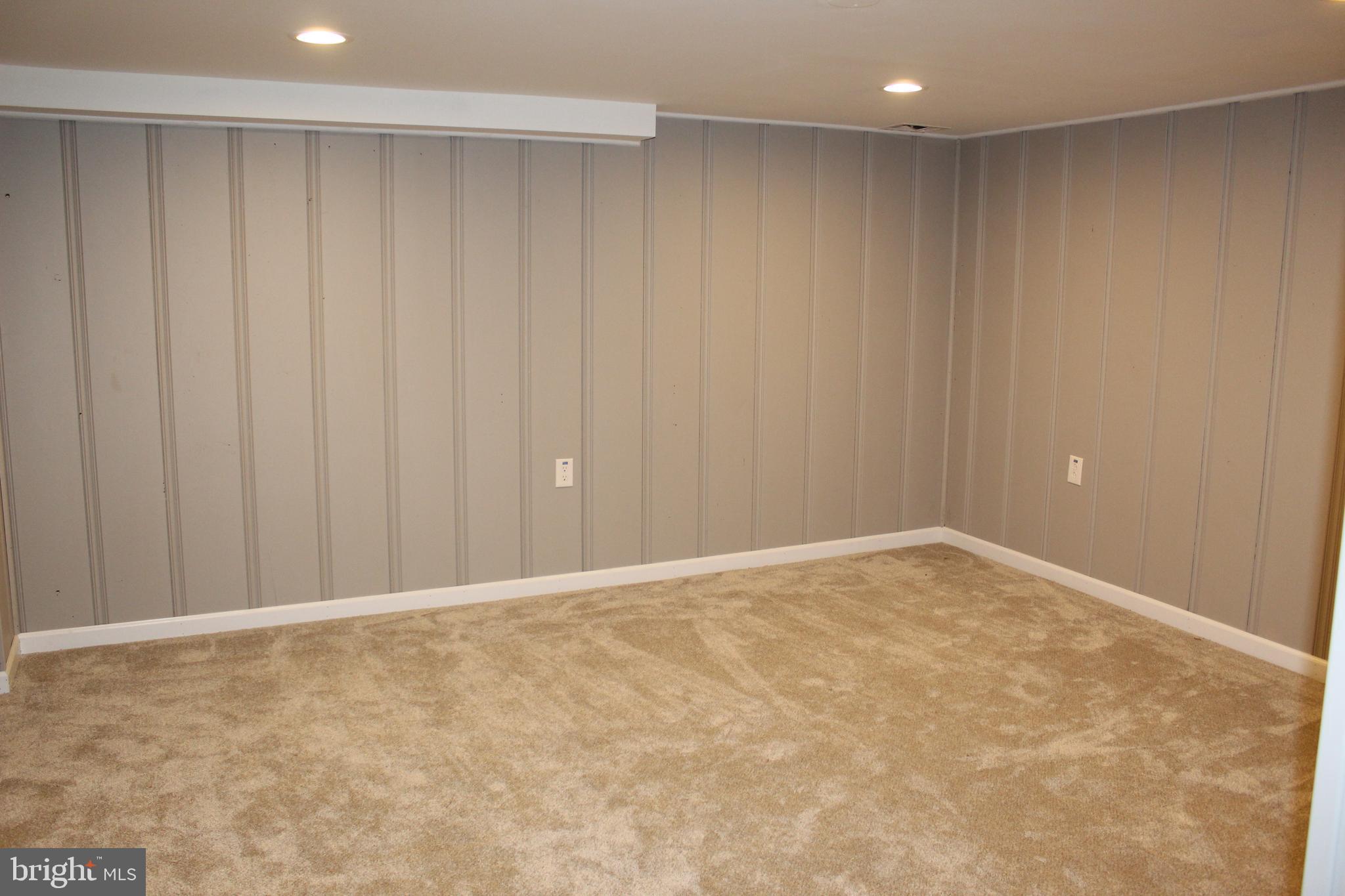 STANBROOK - Residential Lease