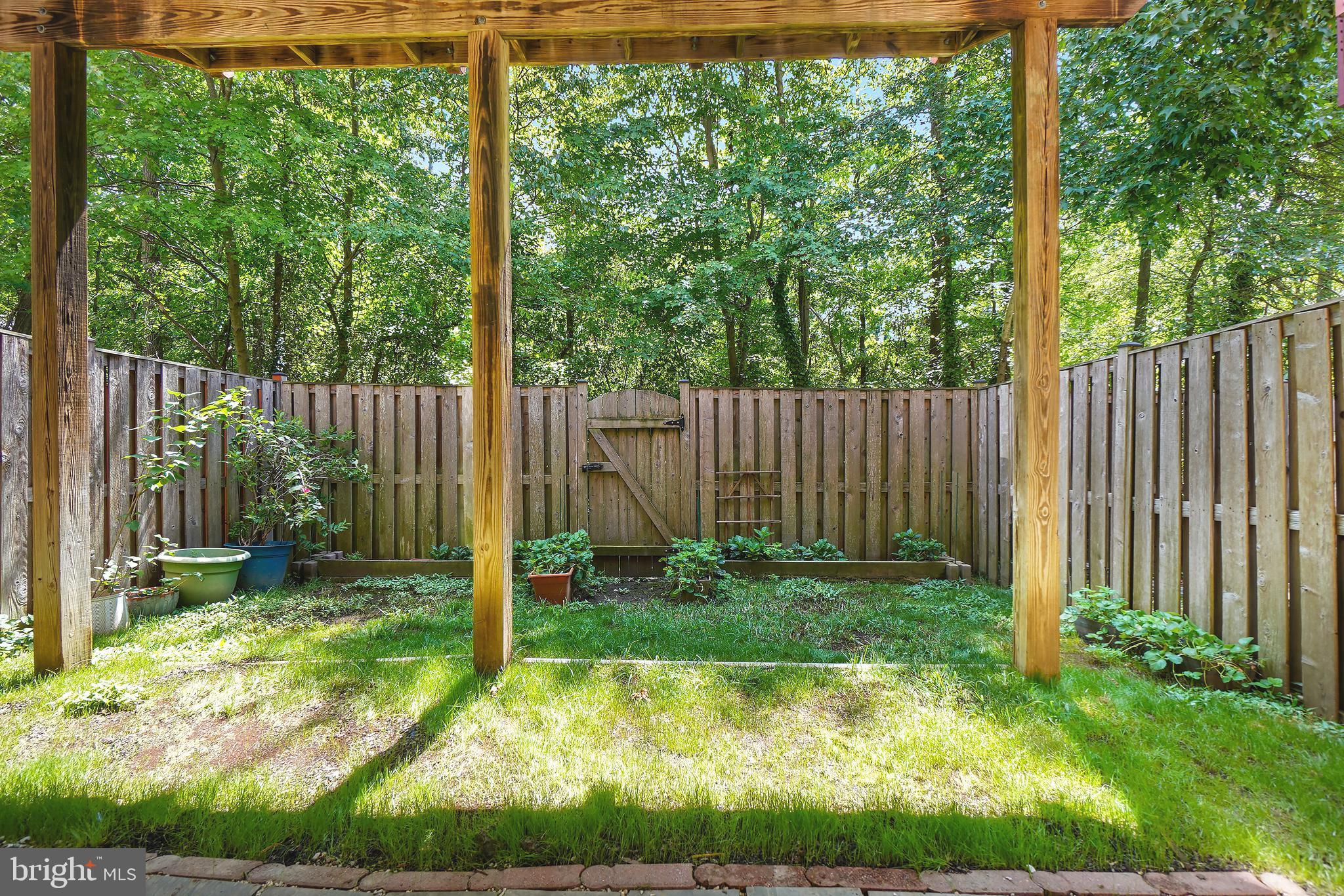 WYNGATE MANOR - Residential