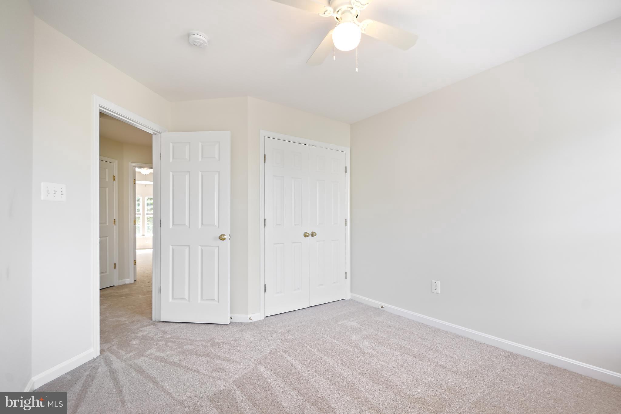 WYNGATE MANOR - Residential