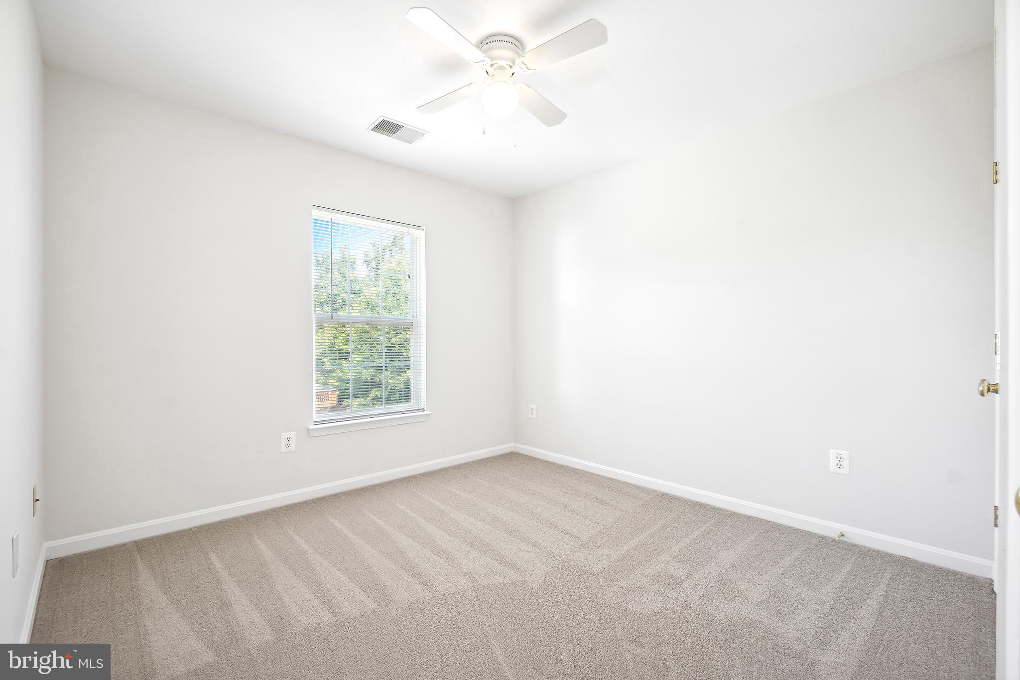 WYNGATE MANOR - Residential