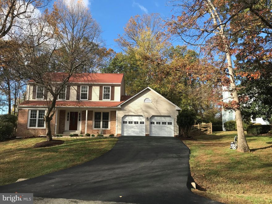 .61 AC RE LOT cul-de-sac LEVEL fenced lot. 1st FLOOR OFC . Hardwood floors, OPEN Concept Kitchen/ Family Rm with FP, Breakfast Bar. Updated Master Bath. New Carpet. Large Dining Room. Lots of light! Fully Finished Basement . Walk to Forestville Elem. PRICED TO SELL. Good value for Community, close to elementary school, park and athletic fields.