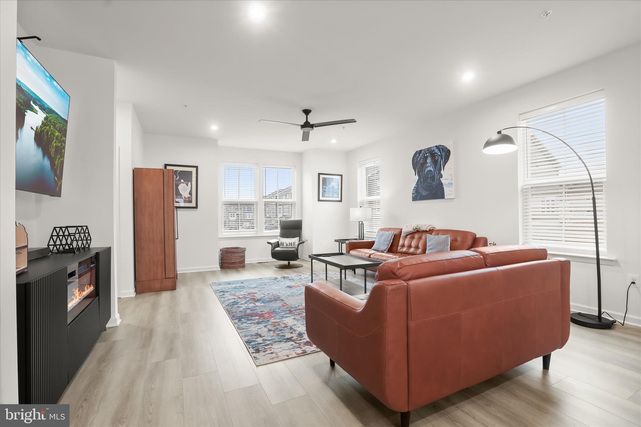 THE RIDGES - Residential