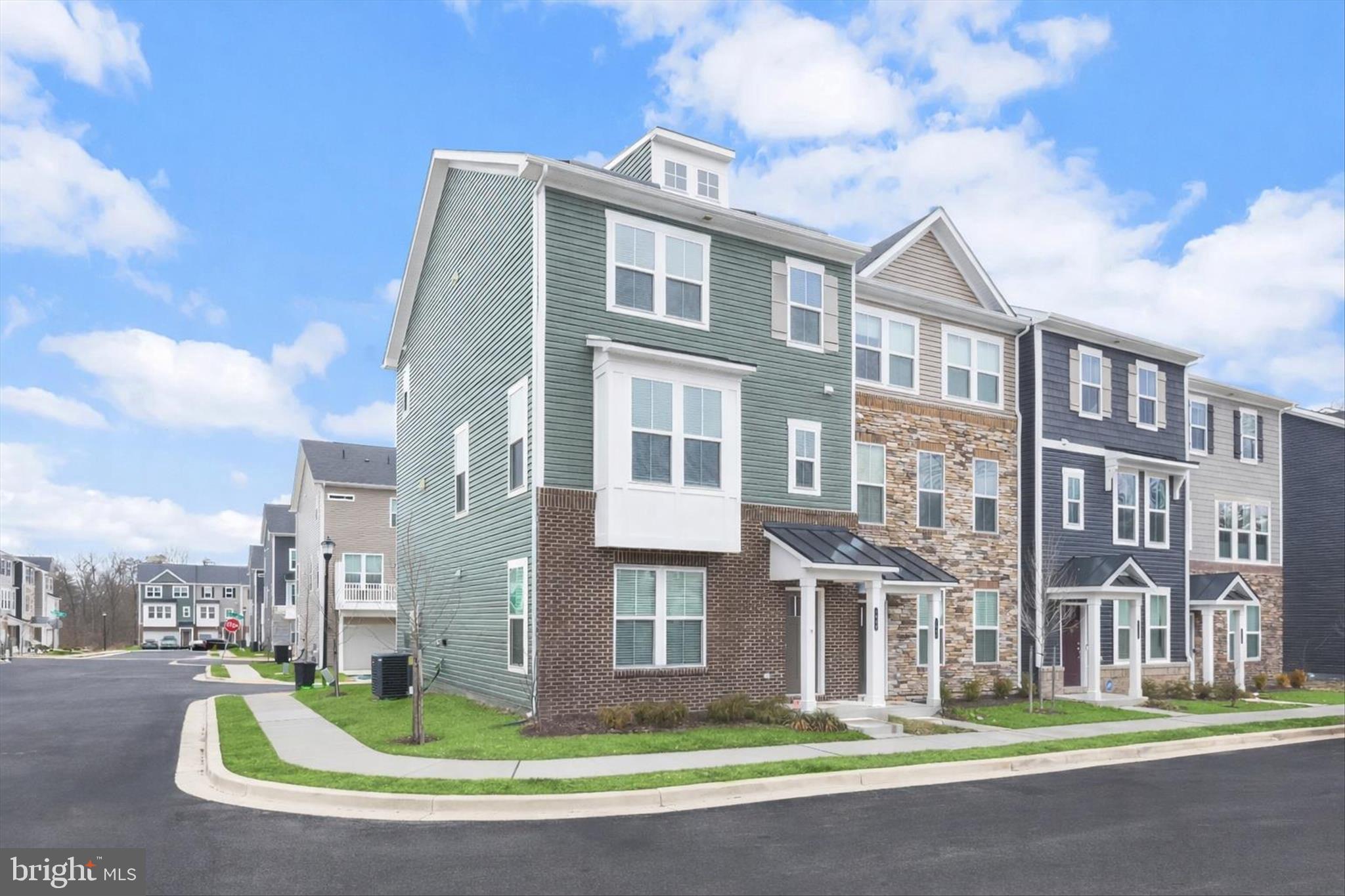 THE RIDGES - Residential