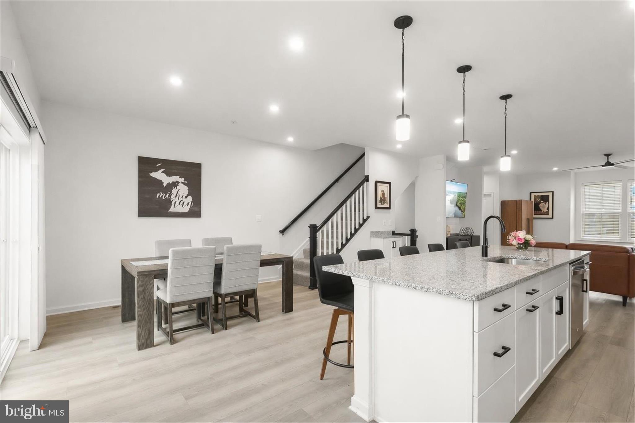 THE RIDGES - Residential