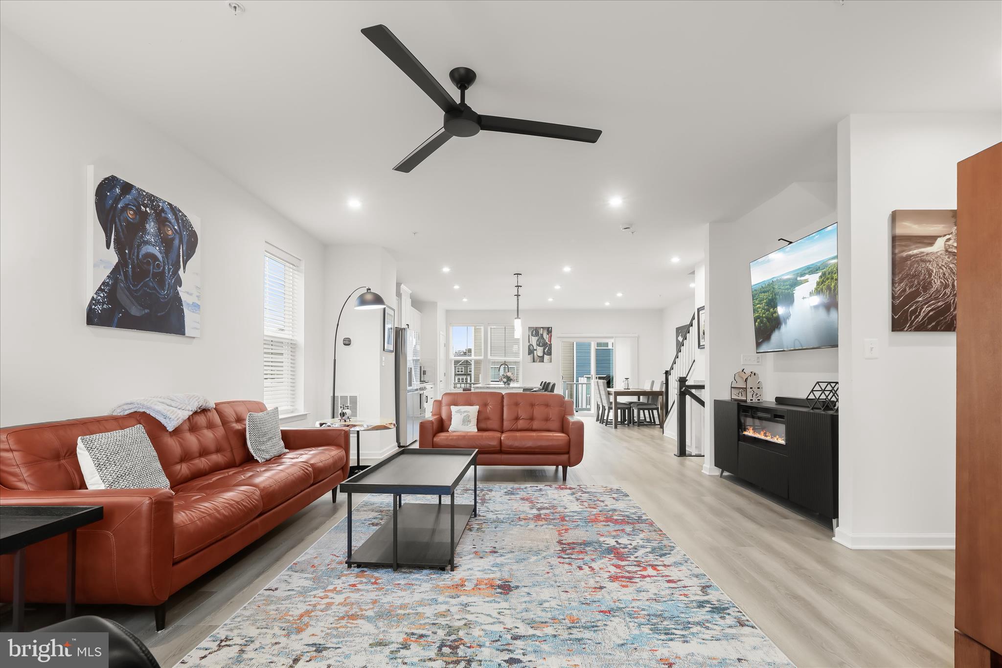 THE RIDGES - Residential