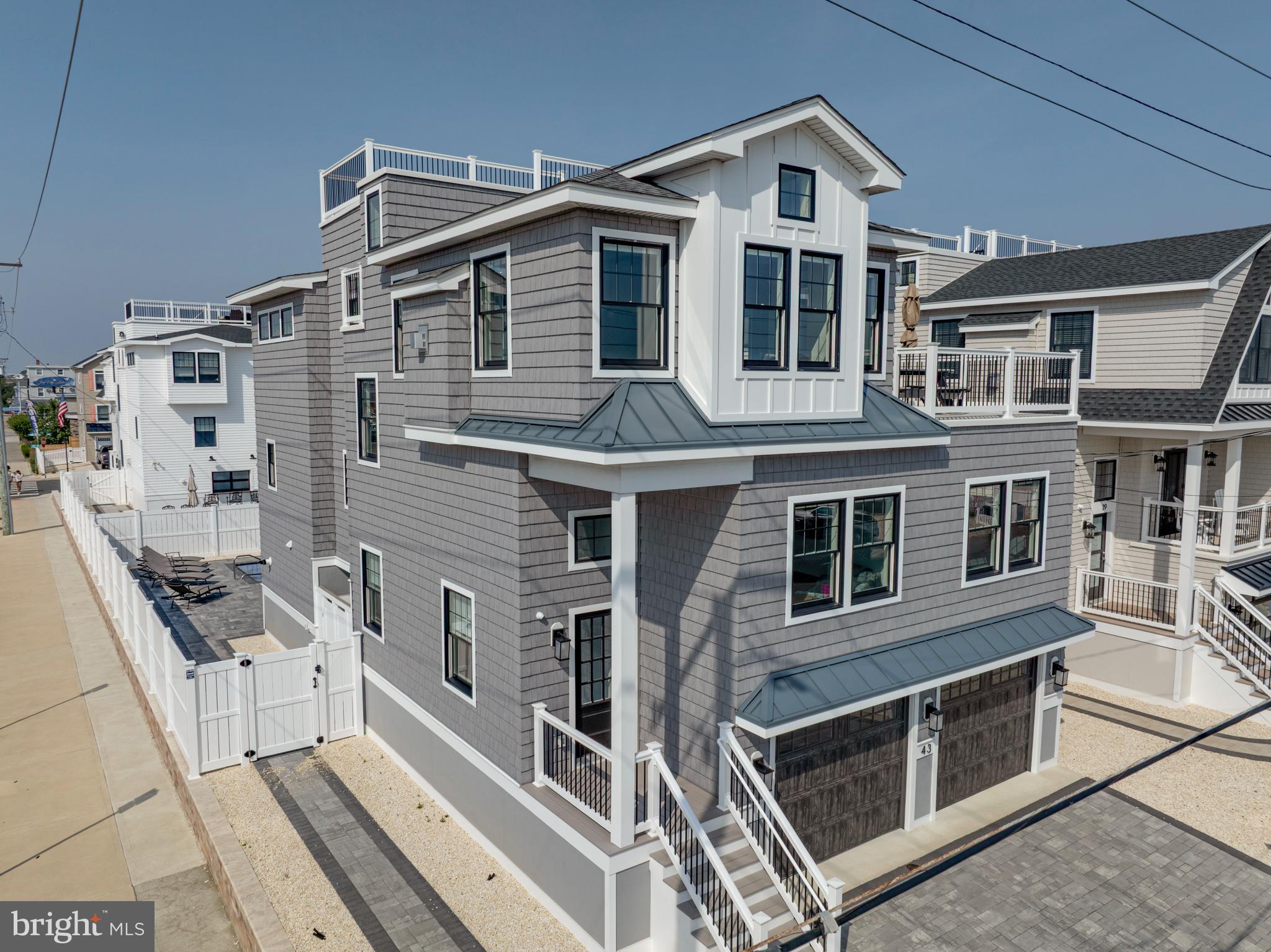 270 N 15TH