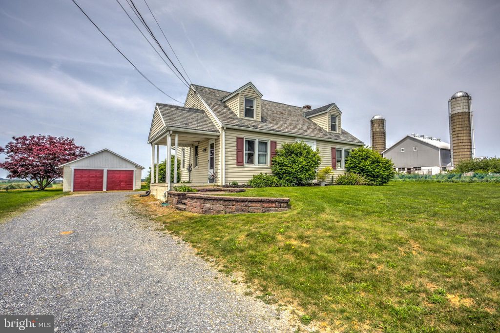 Photo of 1316 ROBERT FULTON HWY, QUARRYVILLE, PA 17566 (MLS # PALA2035278)