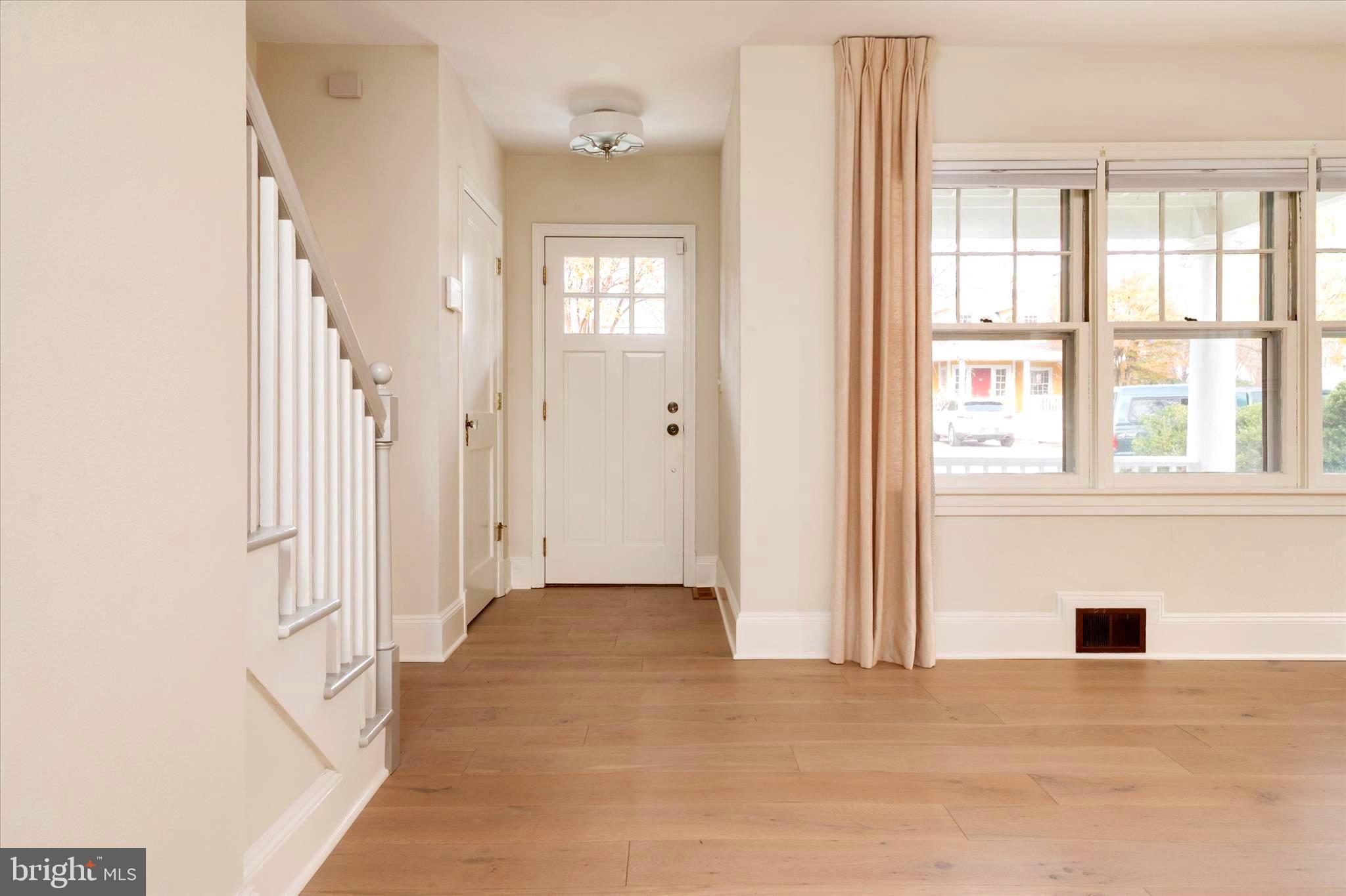 EASTPORT - Residential