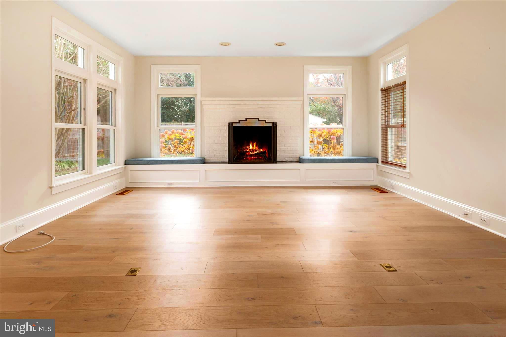 EASTPORT - Residential