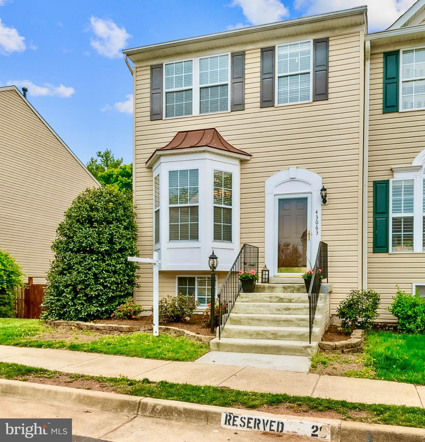 POTOMAC STATION - Residential