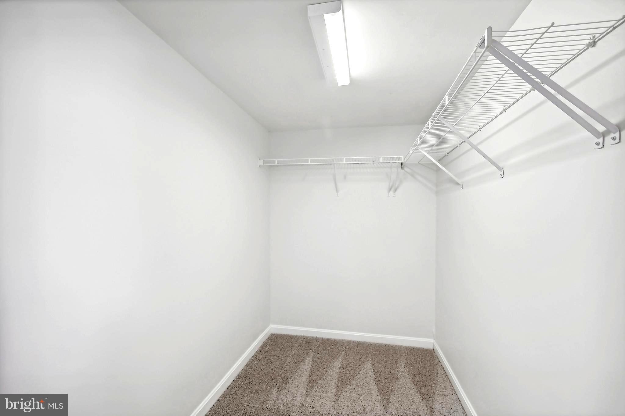 POTOMAC STATION - Residential