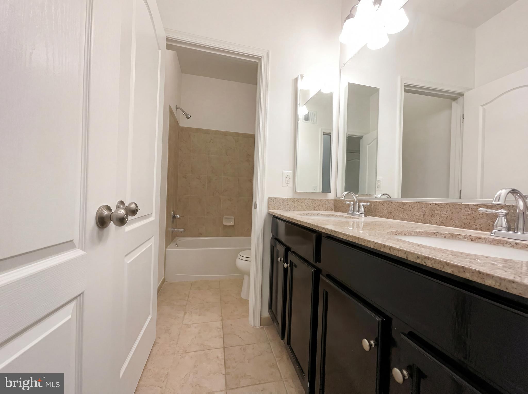 MERCER PARK CONDOMINIUM - Residential