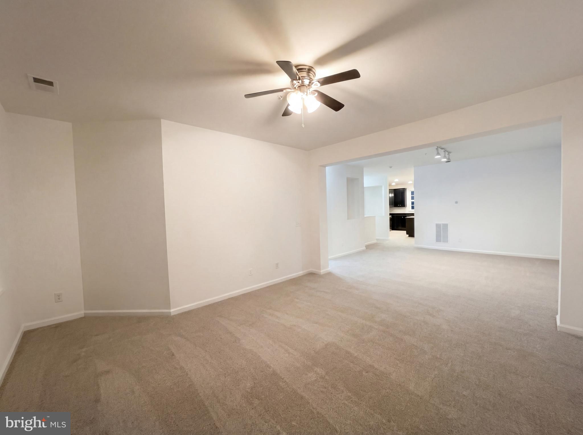 MERCER PARK CONDOMINIUM - Residential