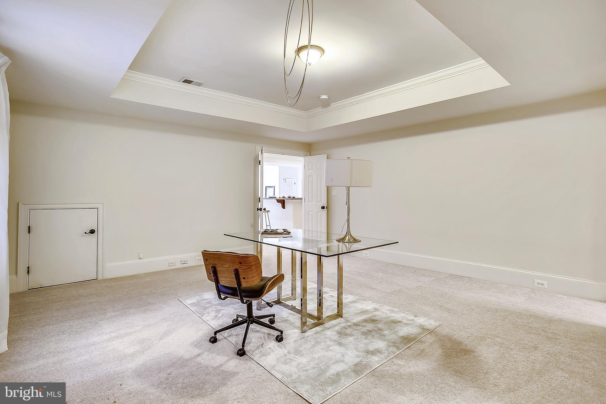 INGLESIDE - Residential