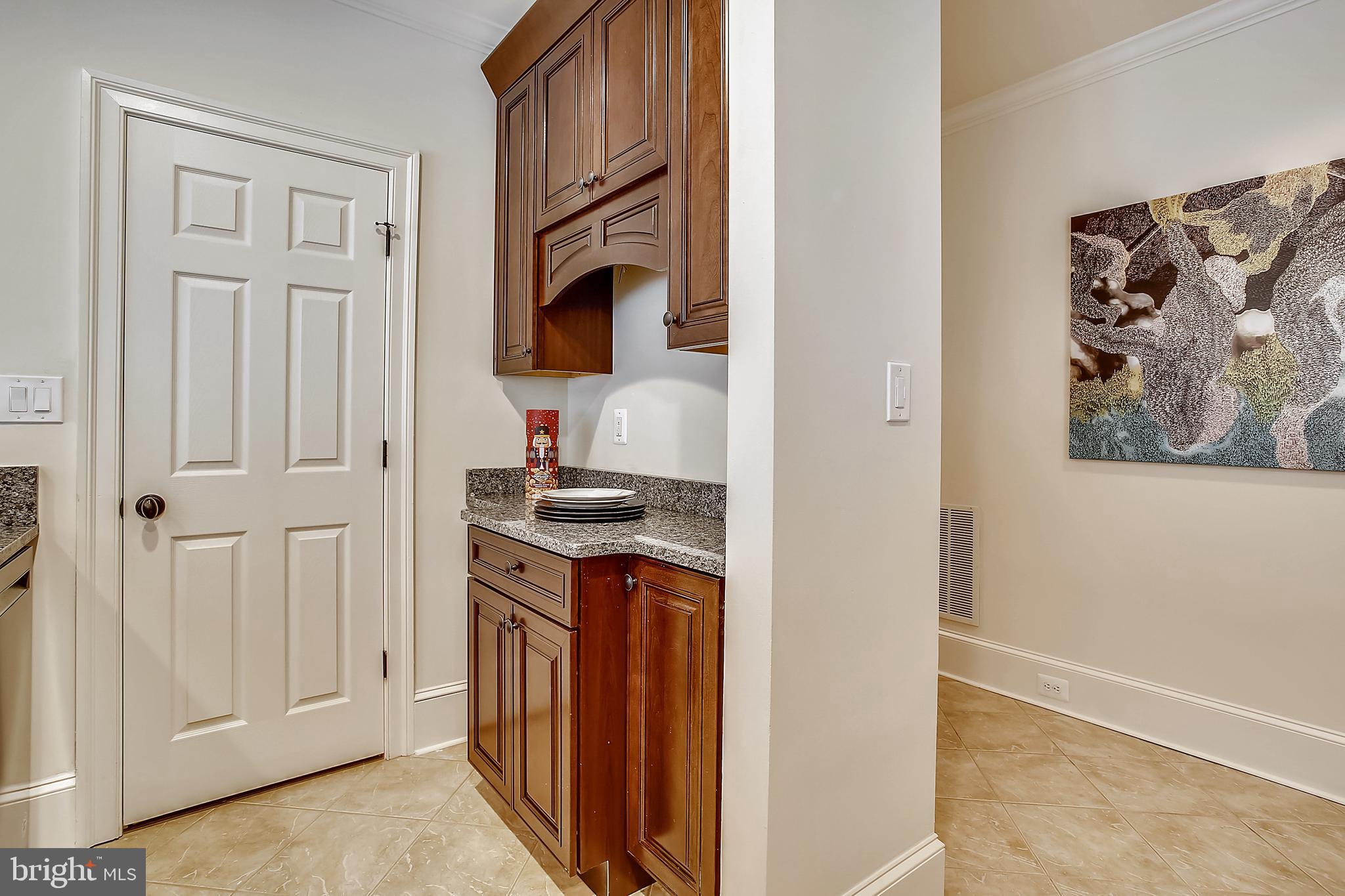 INGLESIDE - Residential