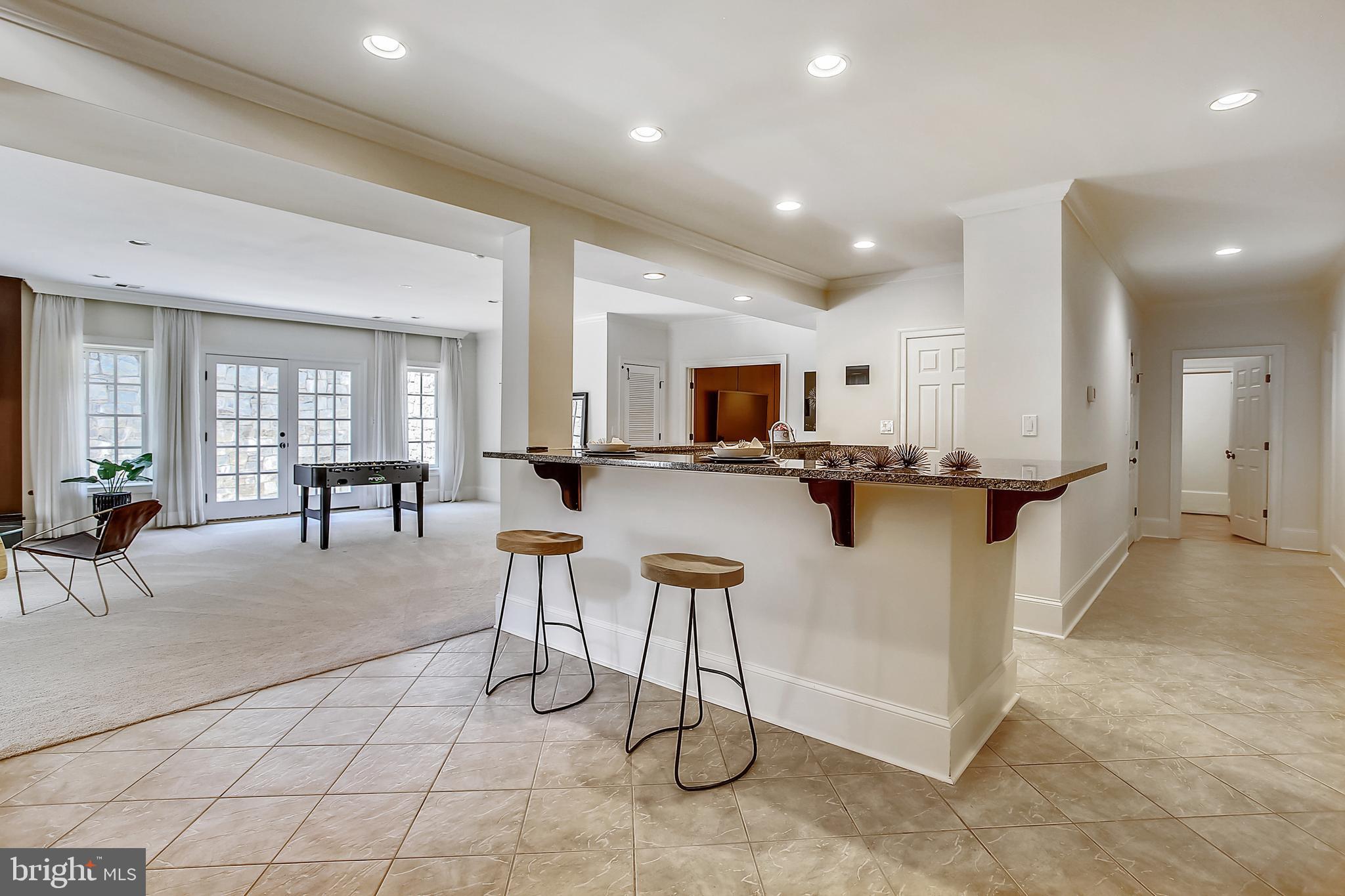 INGLESIDE - Residential