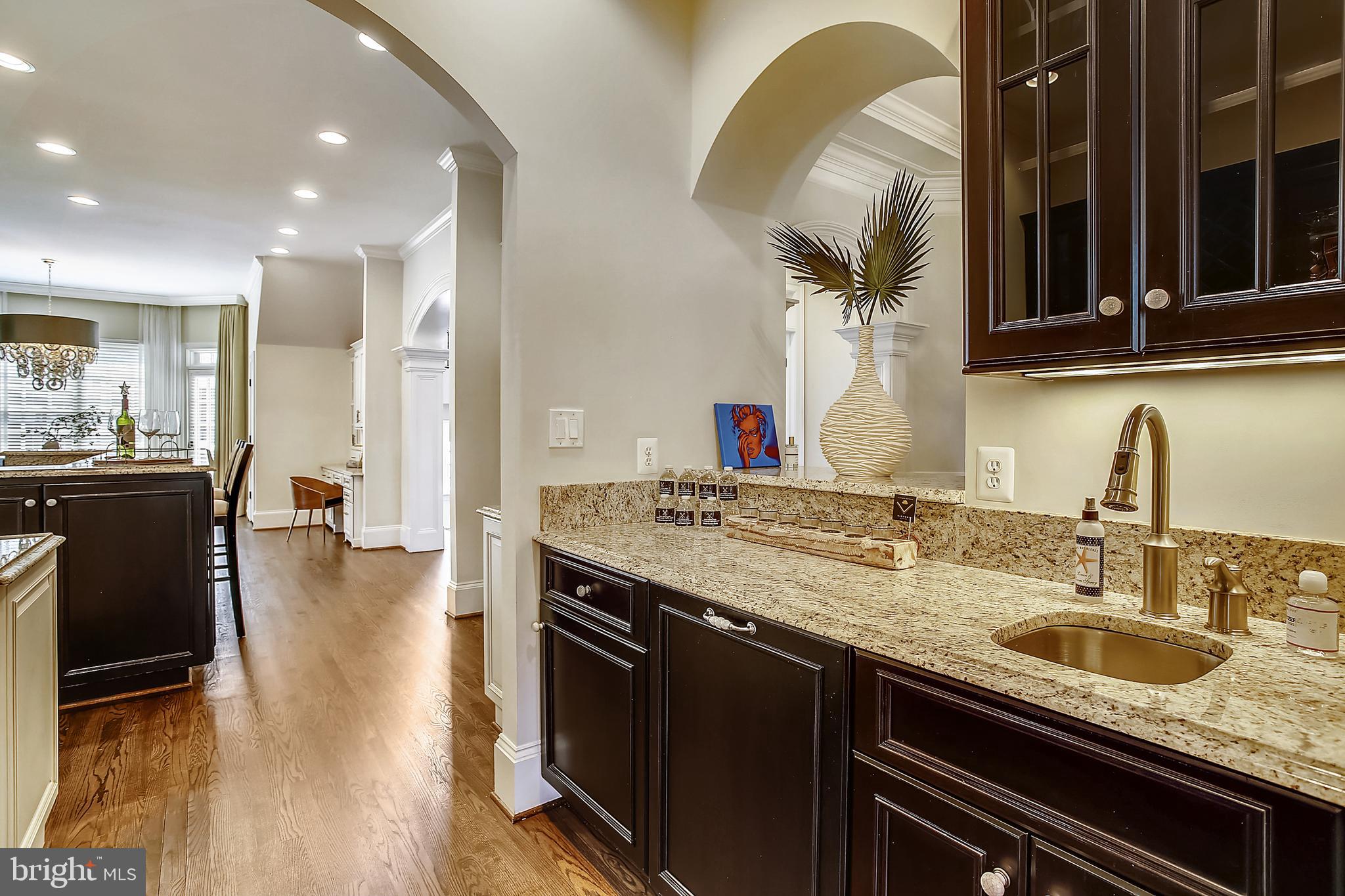 INGLESIDE - Residential