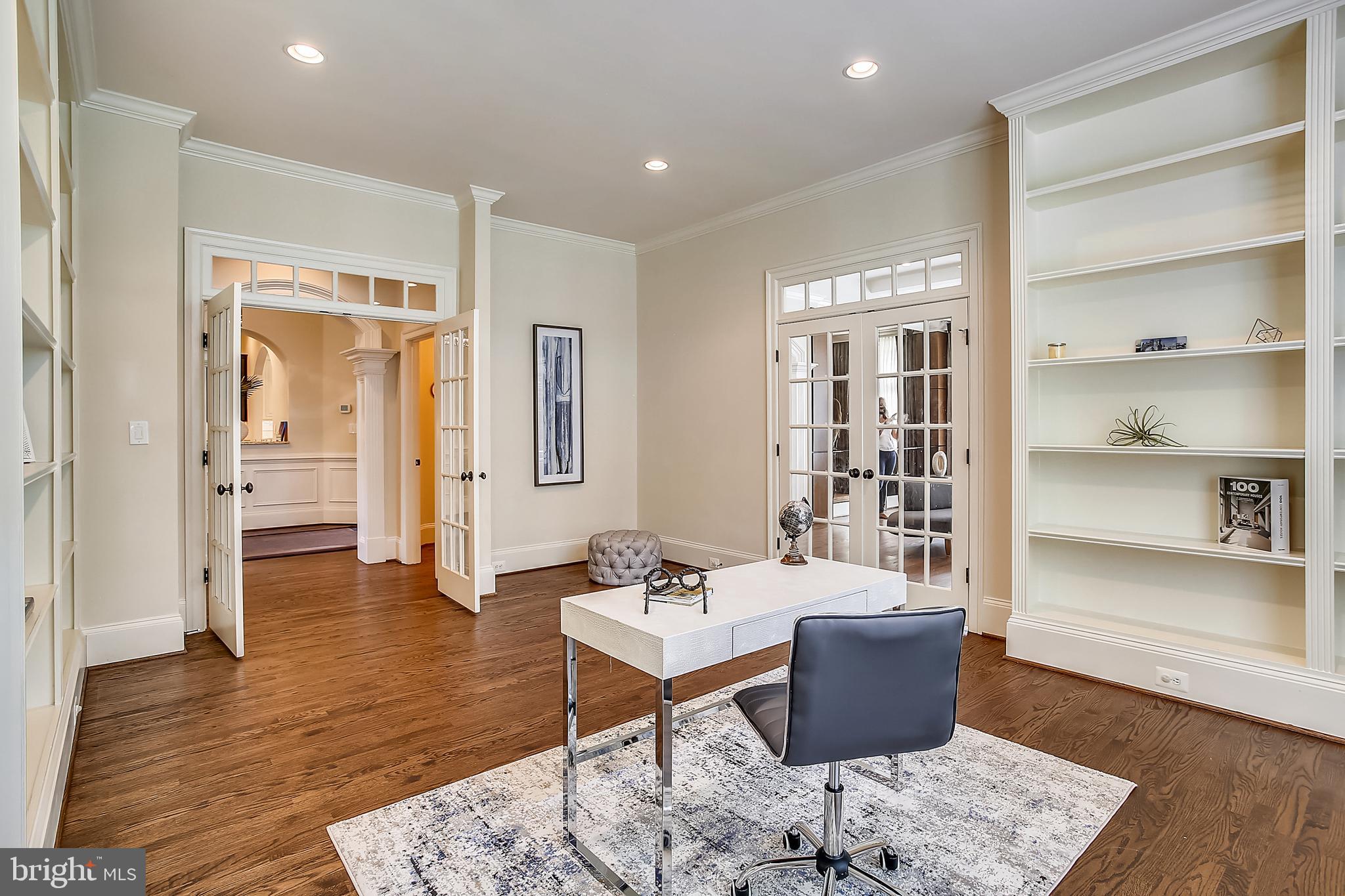 INGLESIDE - Residential