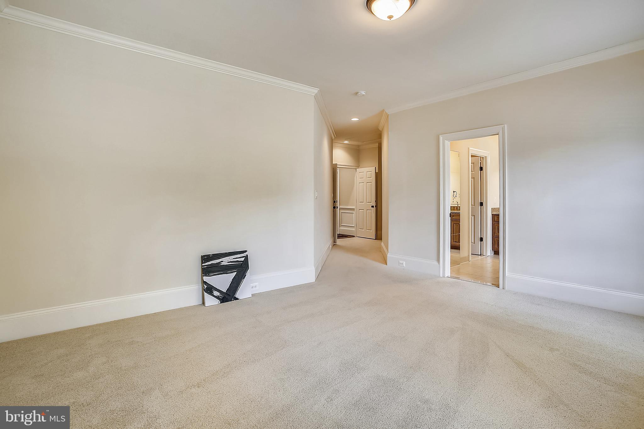 INGLESIDE - Residential