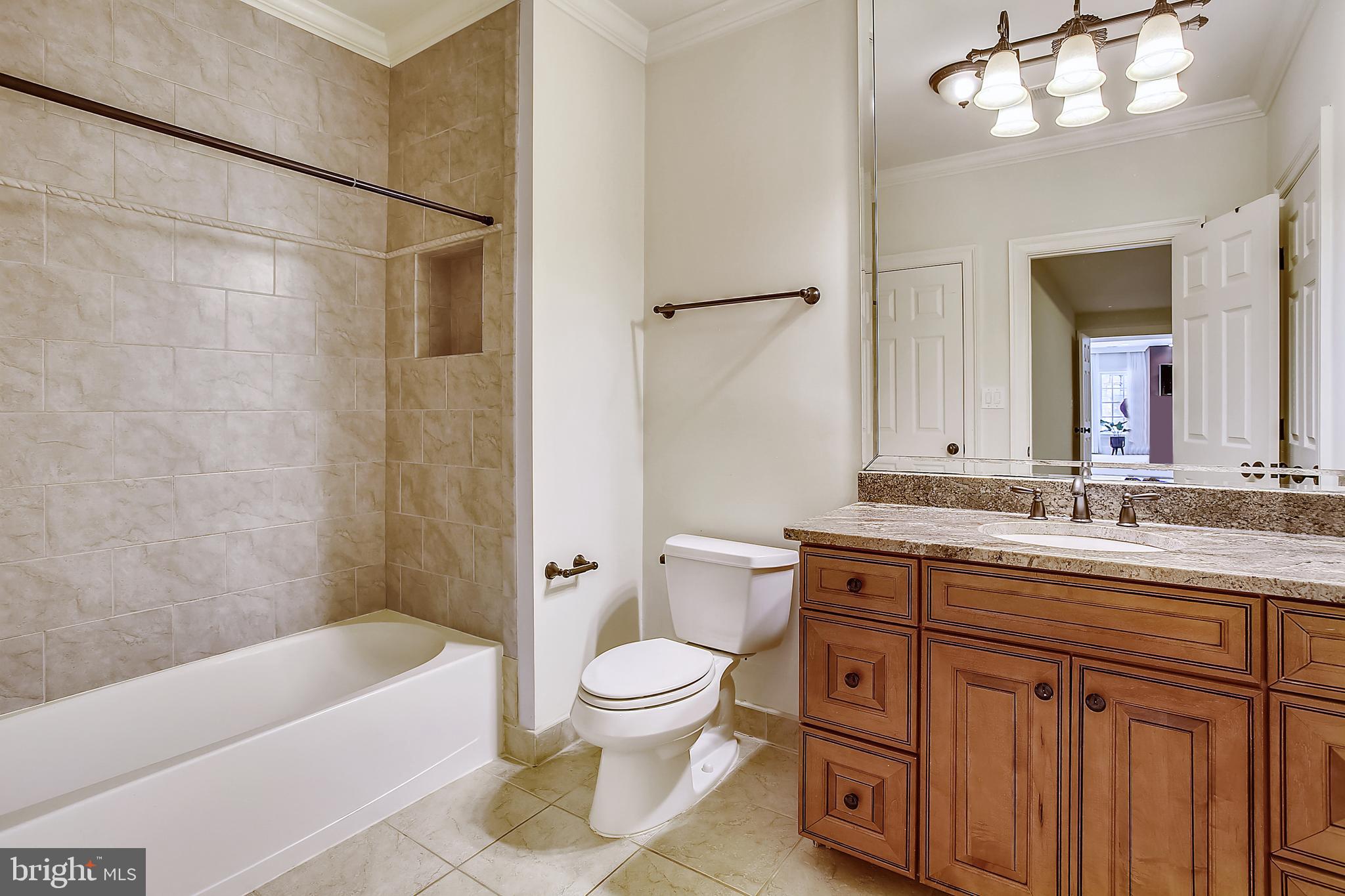 INGLESIDE - Residential