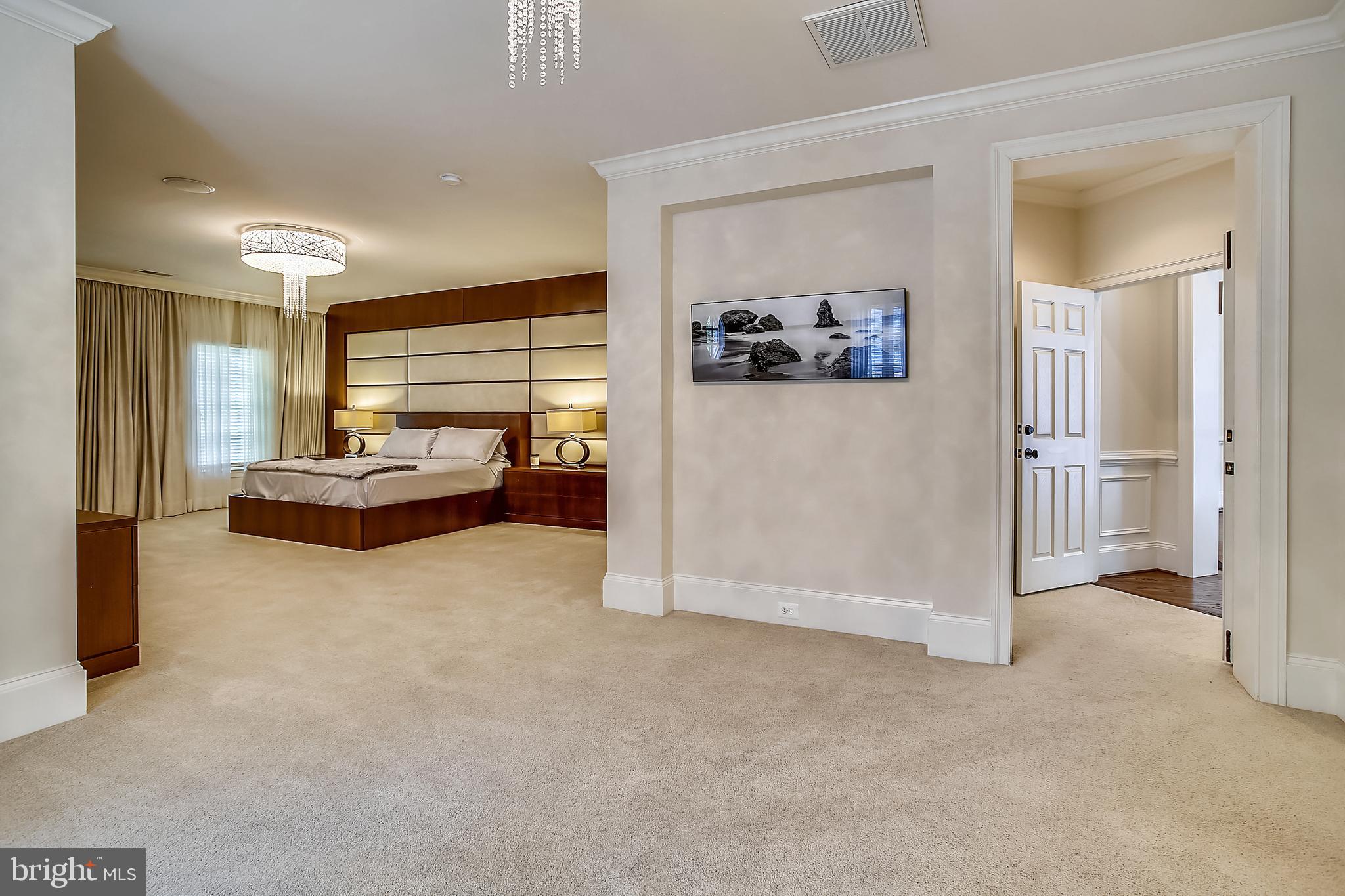 INGLESIDE - Residential