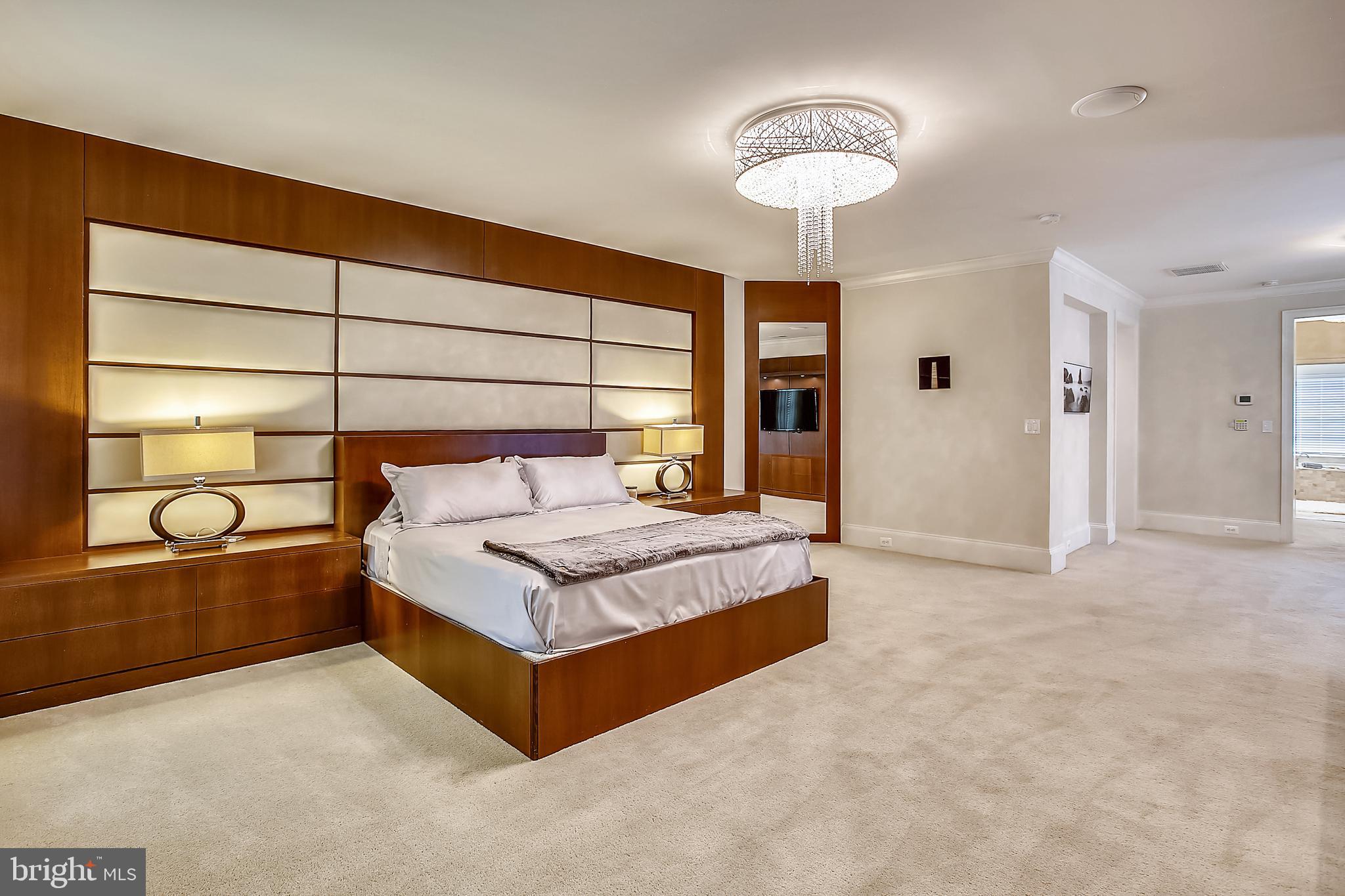 INGLESIDE - Residential