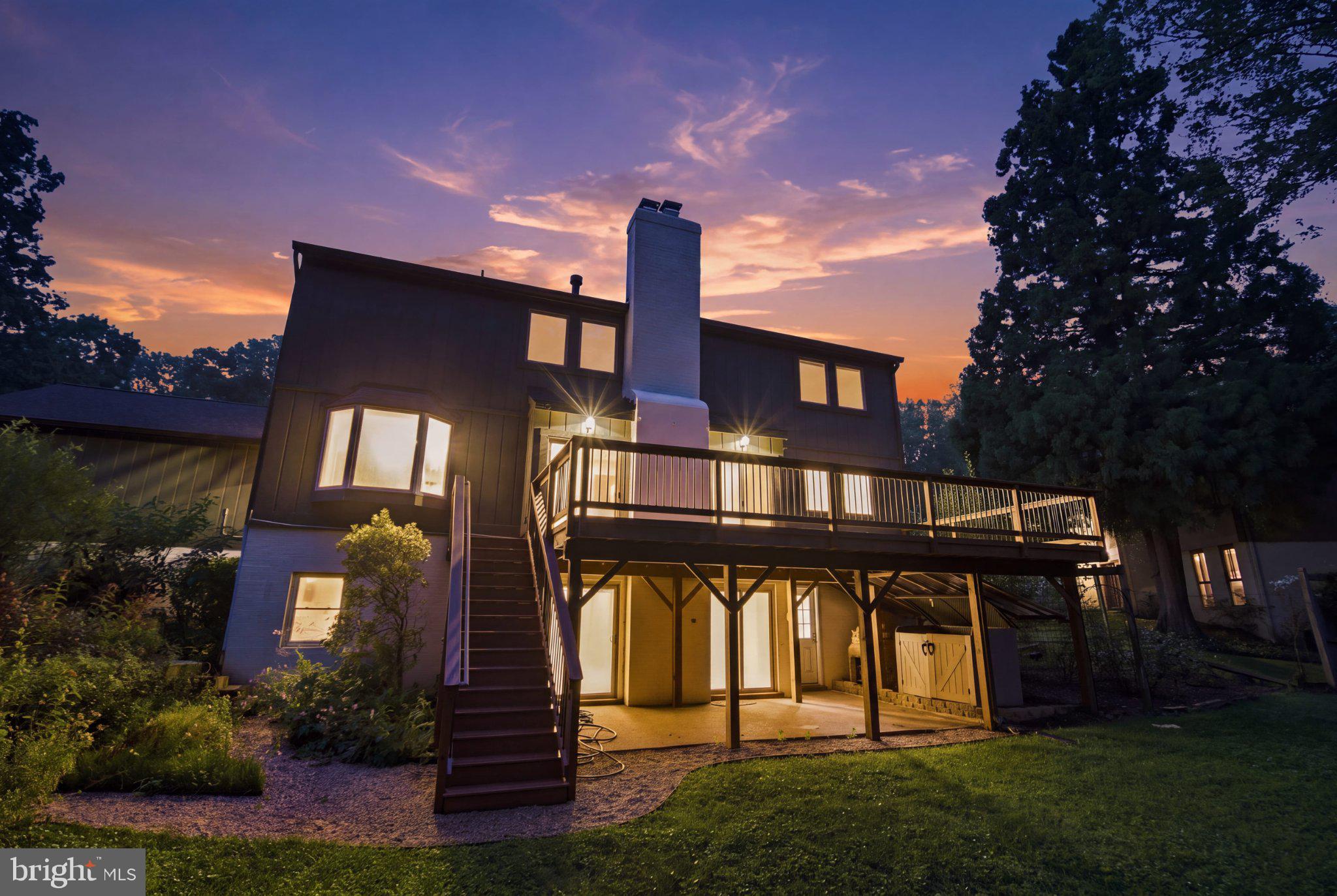 2526 SPANISH MOSS COURT