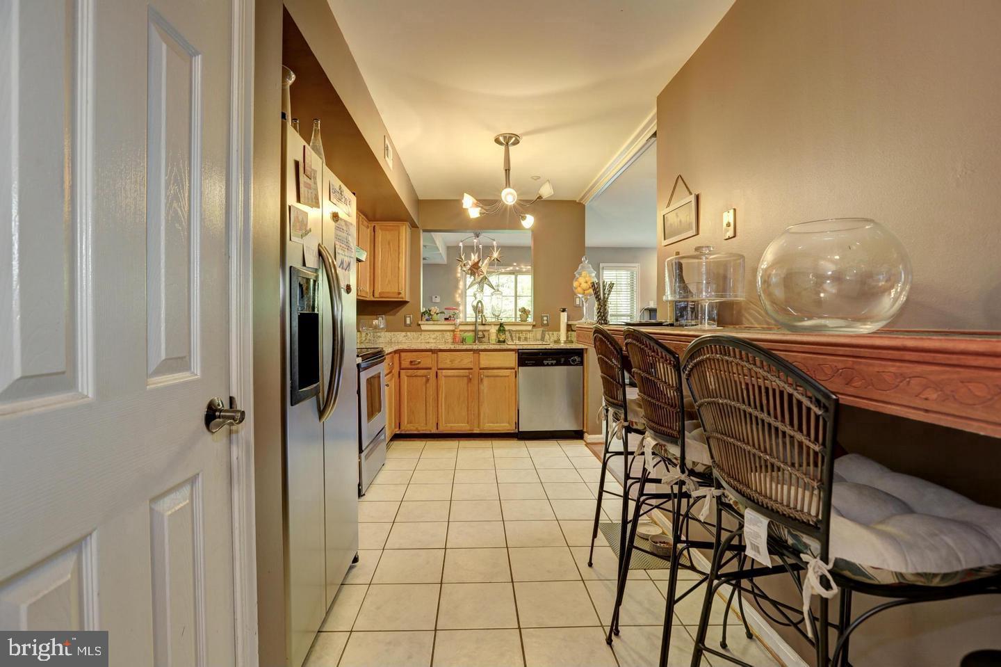 VISTAS AT WASHINGTONIAN WOODS - Residential