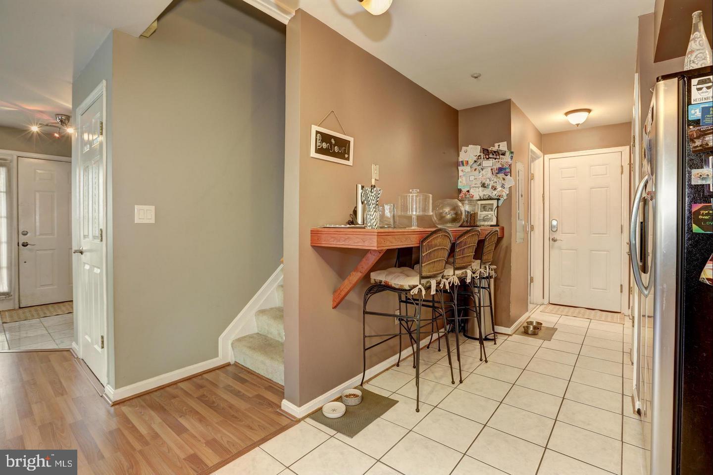 VISTAS AT WASHINGTONIAN WOODS - Residential