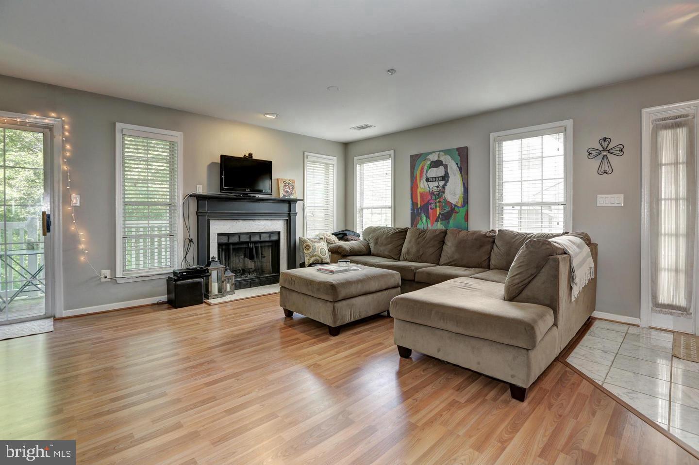 1019 HILLSIDE LAKE TERRACE 1009