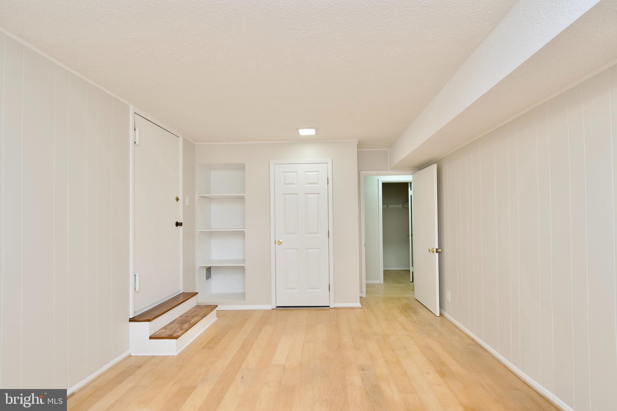 FAIRLINGTON VILLAGES - Residential