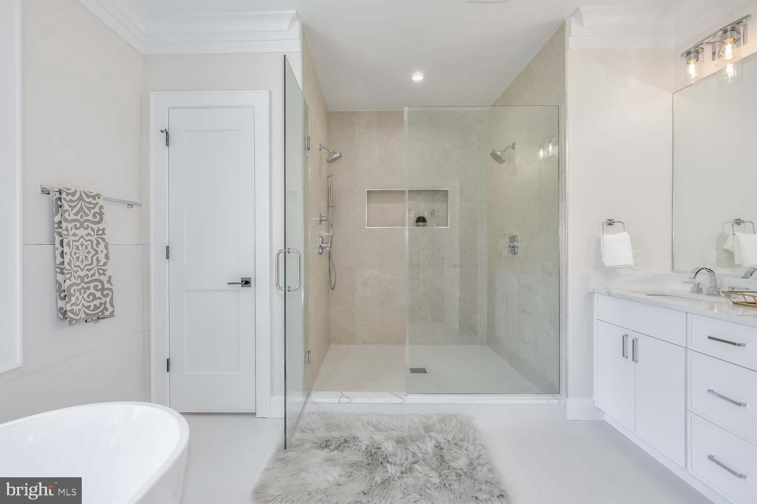 PARKWOOD - Residential