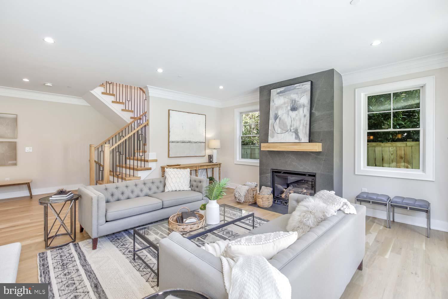 PARKWOOD - Residential