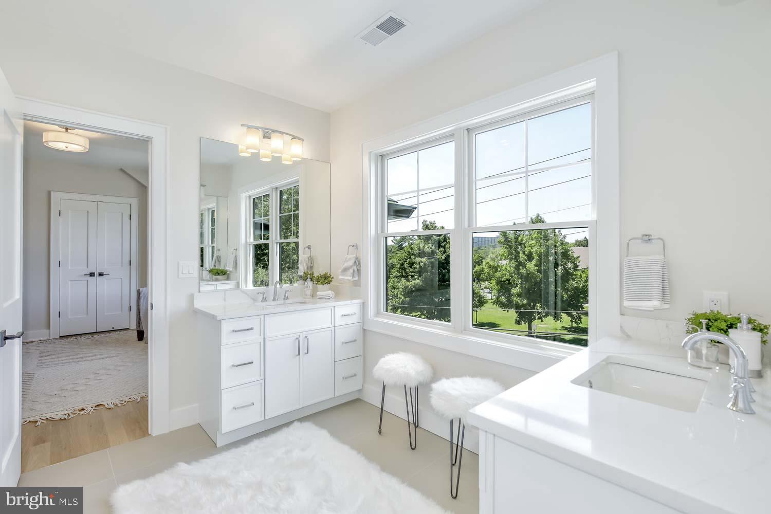 PARKWOOD - Residential