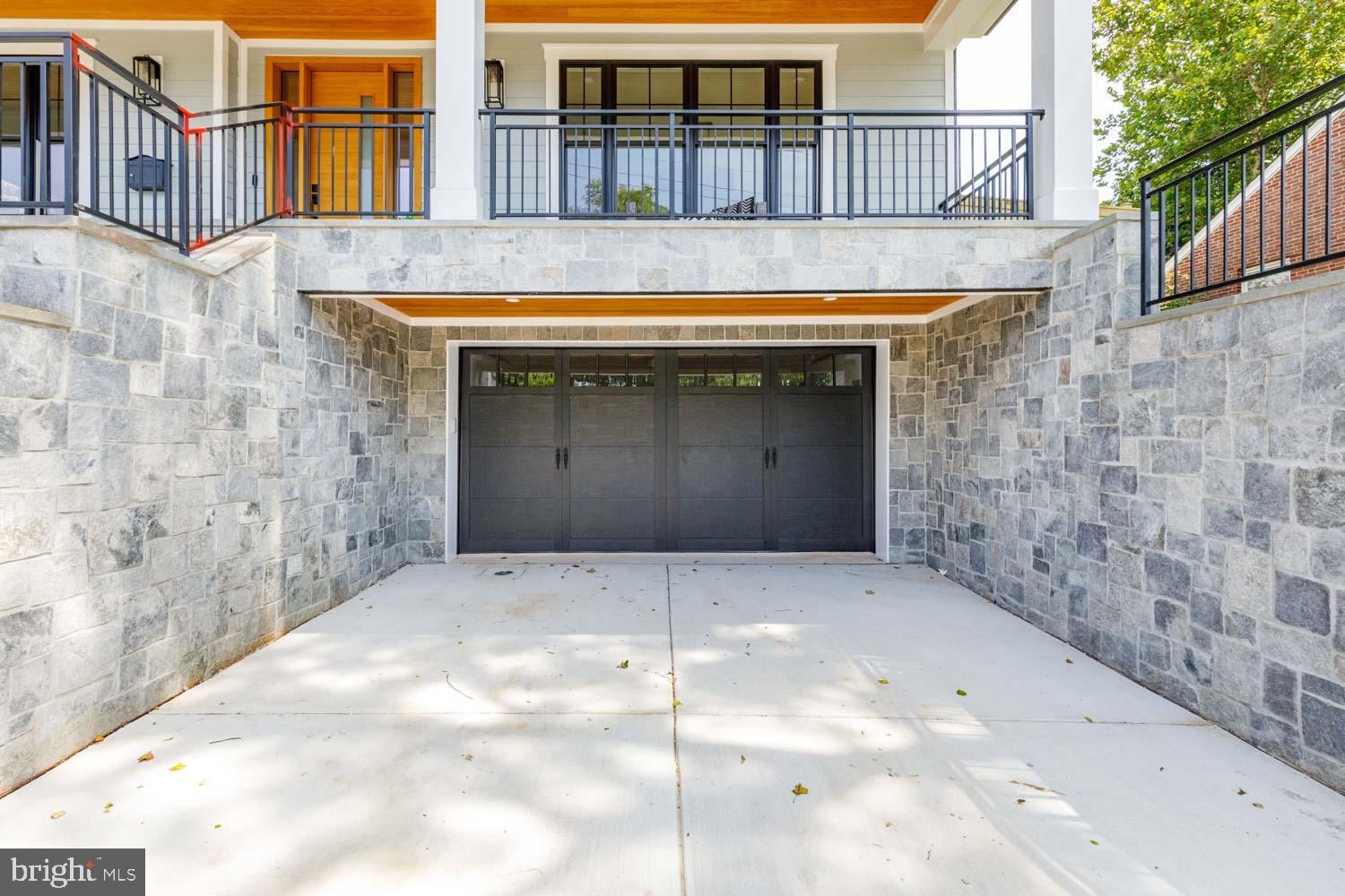 PARKWOOD - Residential