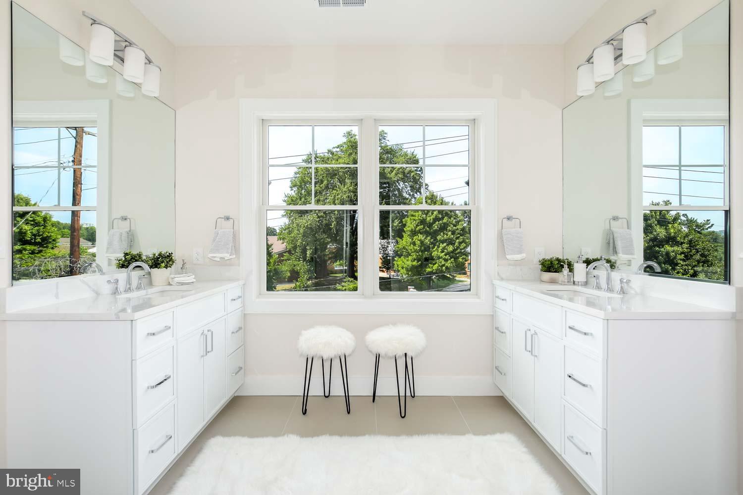 PARKWOOD - Residential