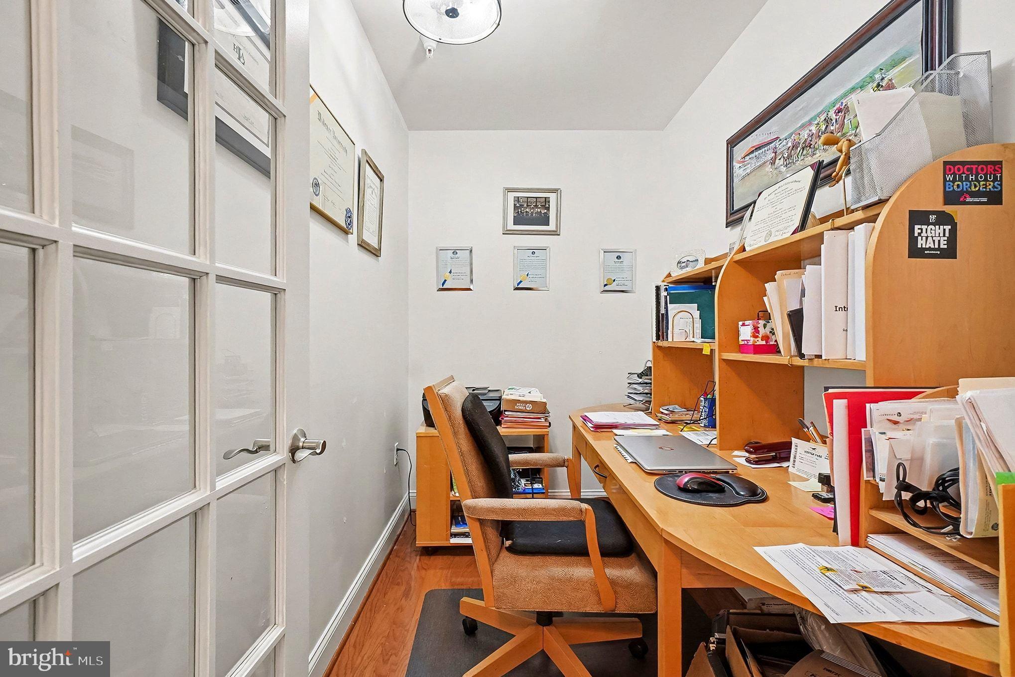 HERON HARBOR - Residential