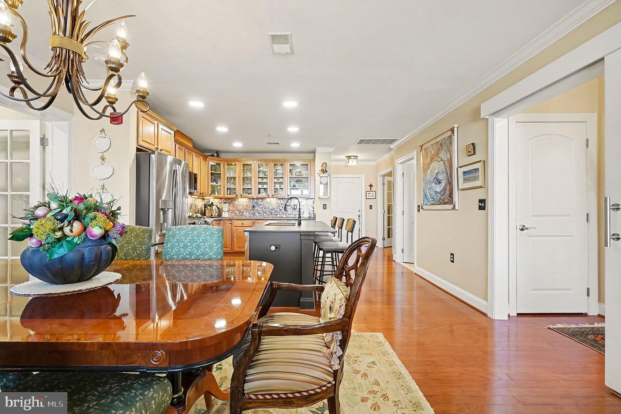 HERON HARBOR - Residential