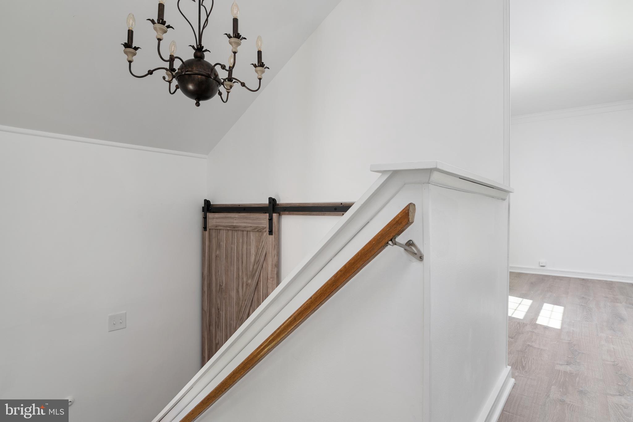 CHARING CROSS - Residential Lease