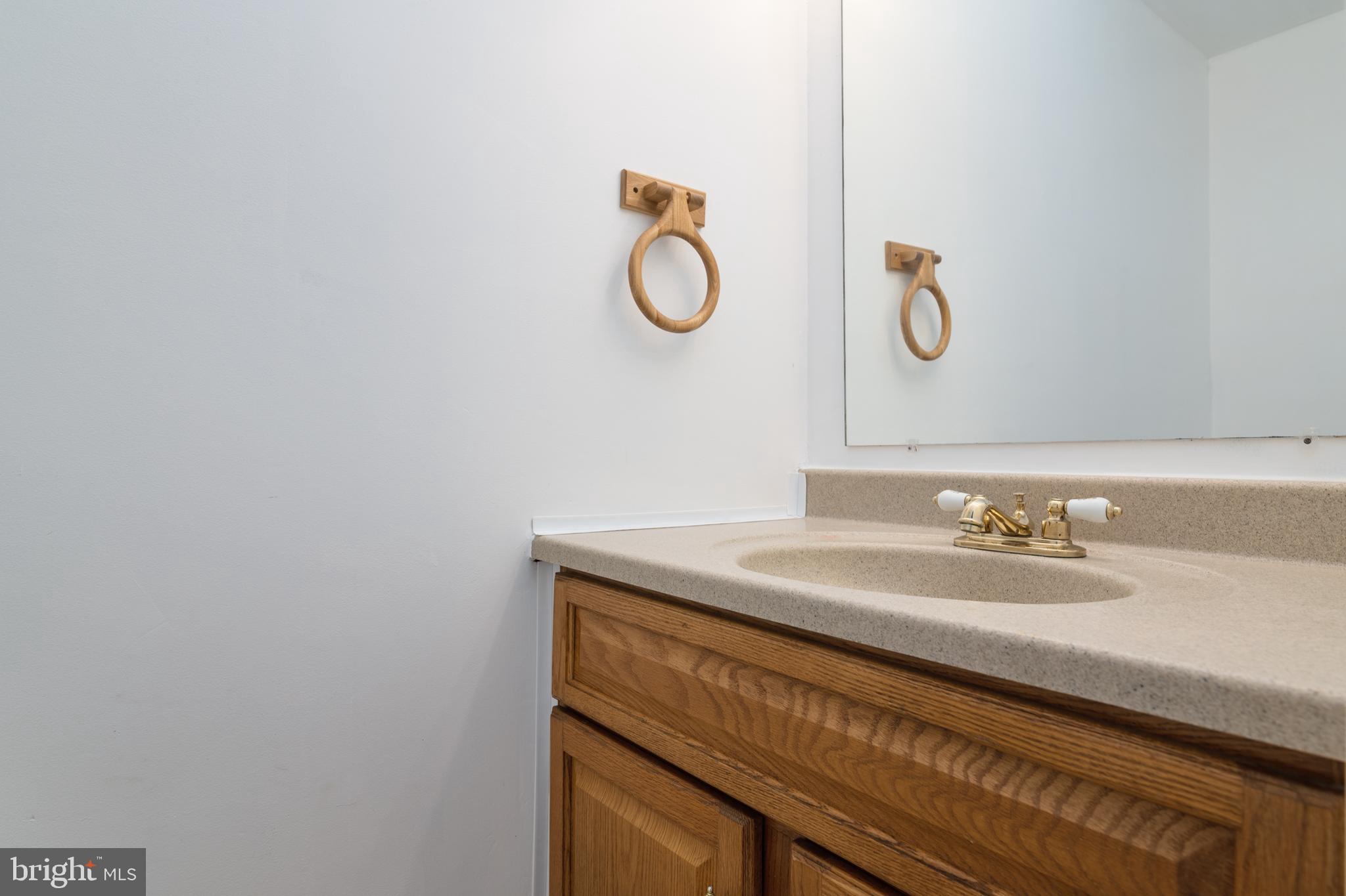 CHARING CROSS - Residential Lease