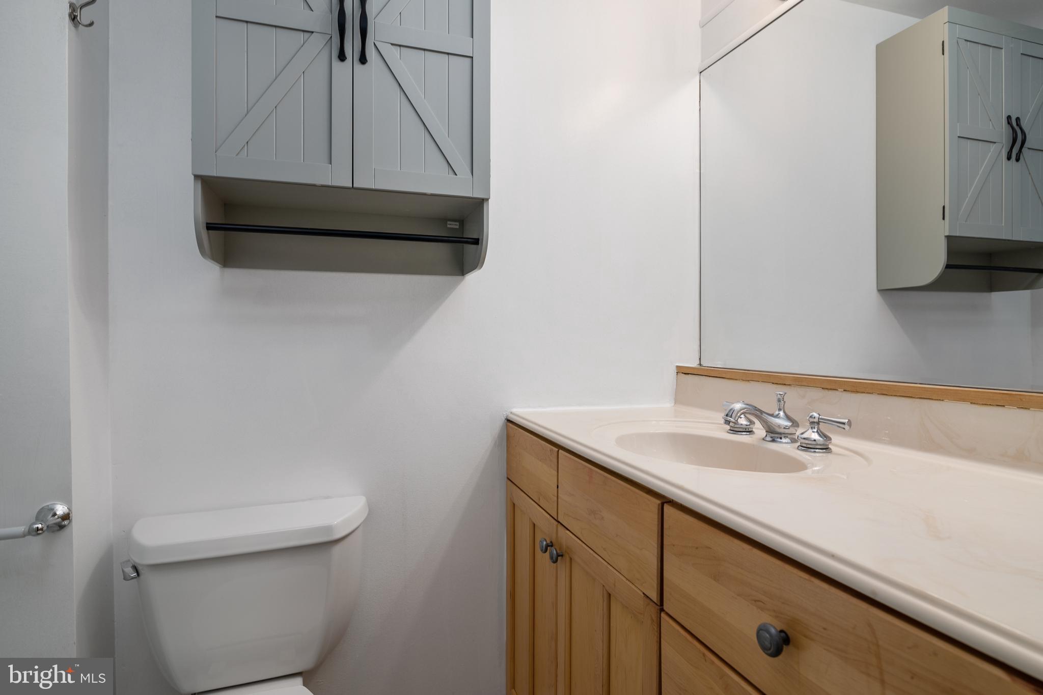 CHARING CROSS - Residential Lease