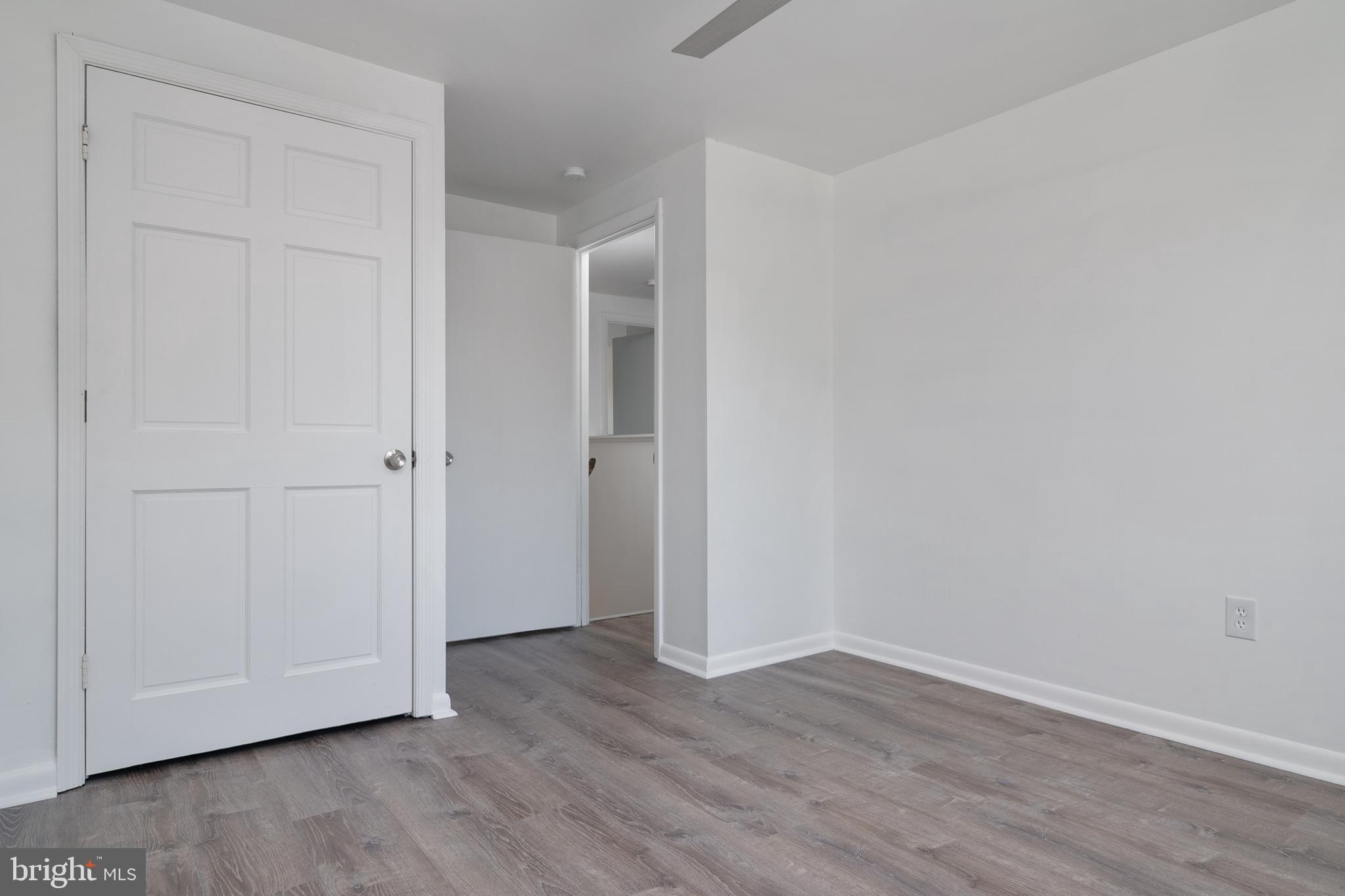 CHARING CROSS - Residential Lease