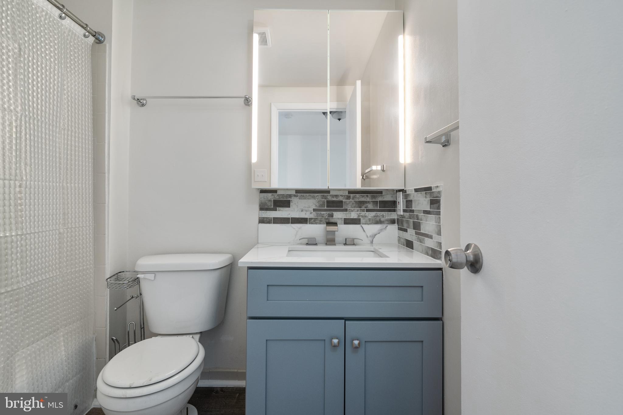 CHARING CROSS - Residential Lease