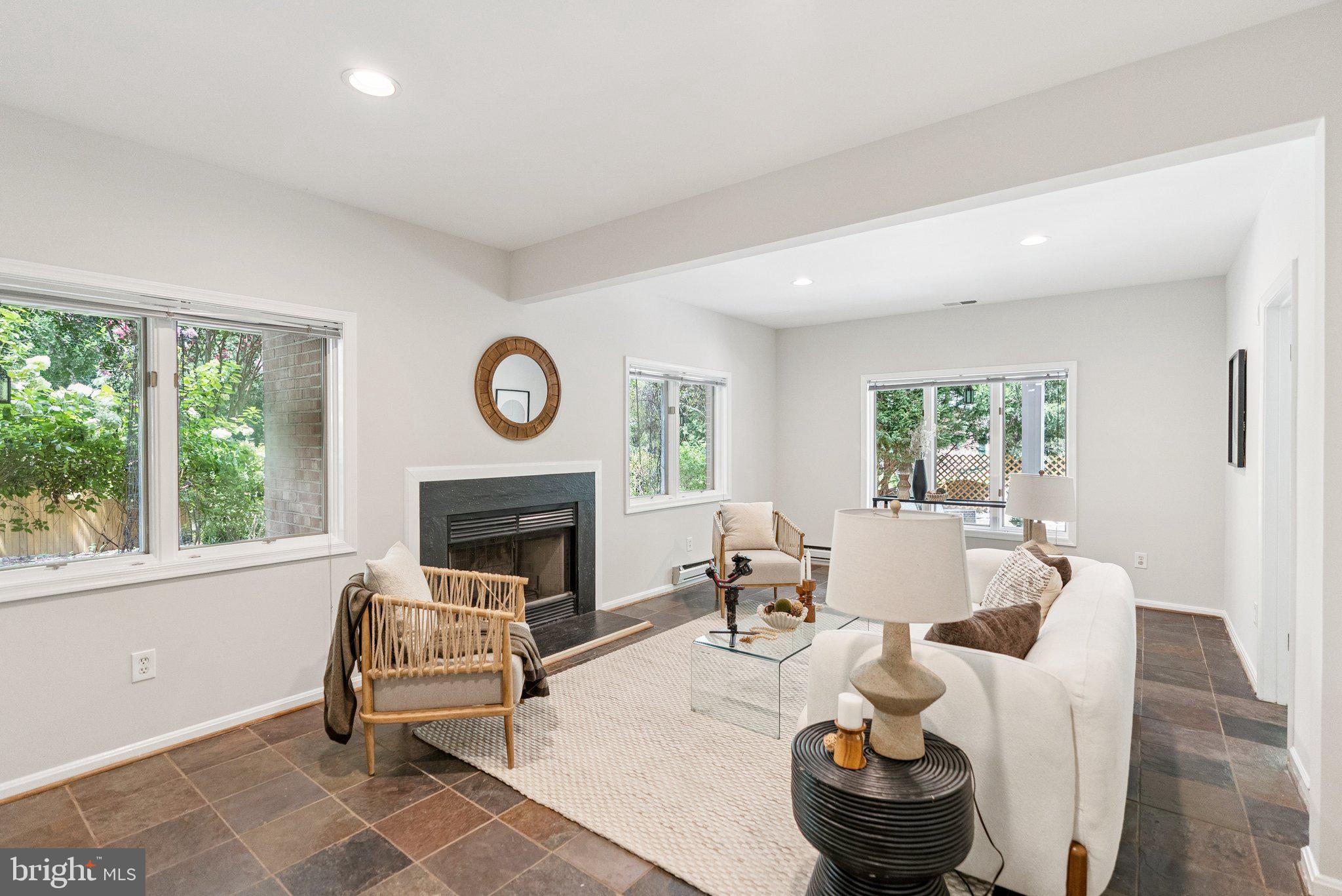 CABIN JOHN PARK - Residential