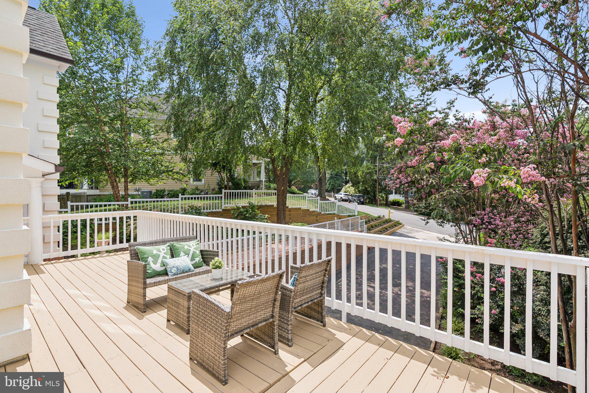 CABIN JOHN PARK - Residential