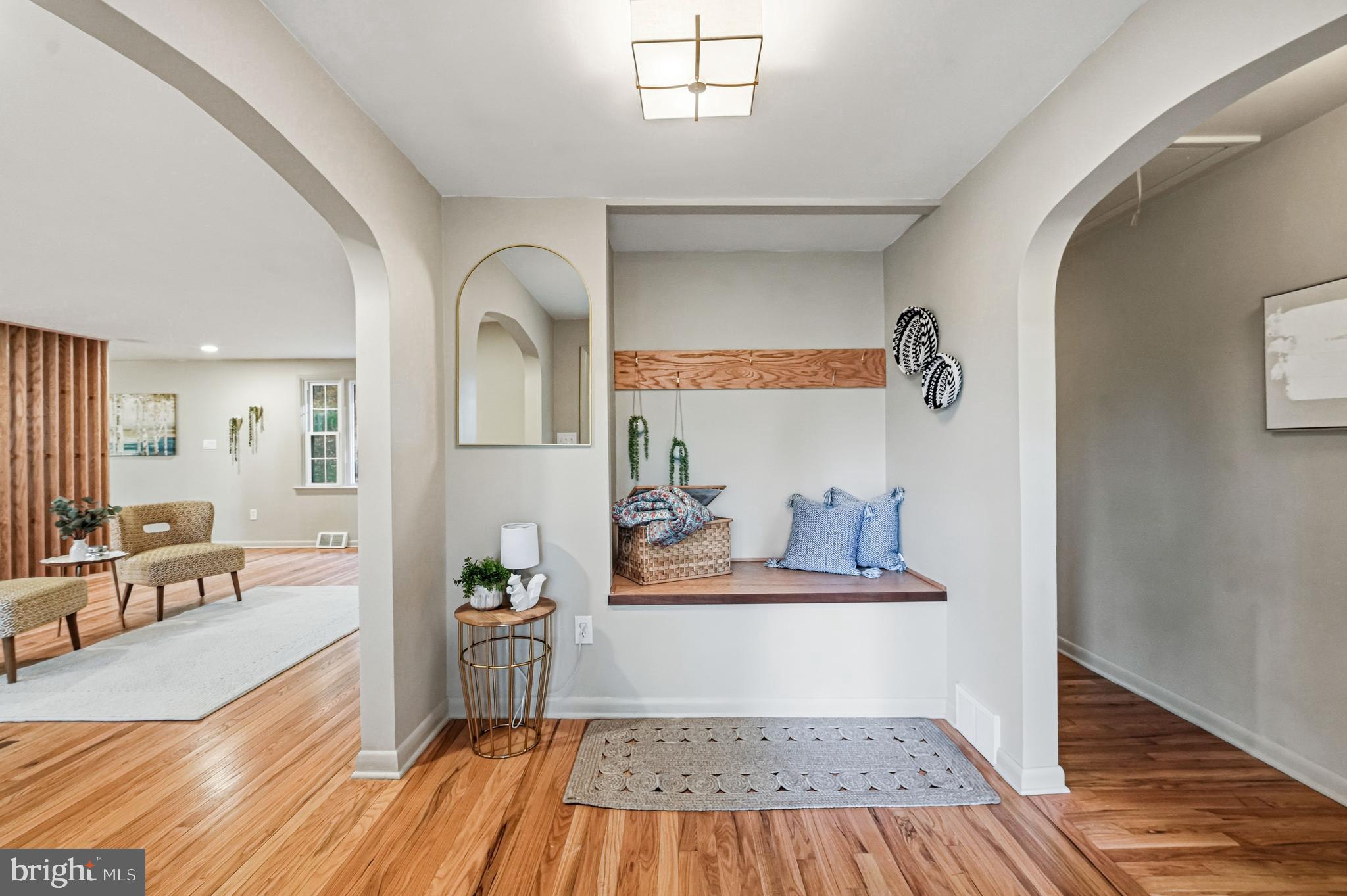 VALLEY FORGE MTN - Residential